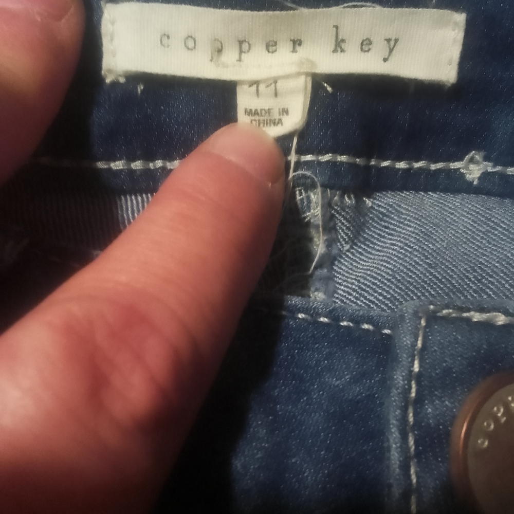Copper Key High Rise Blue Jeans Size 11/29" Inseam - Picture 8 of 9